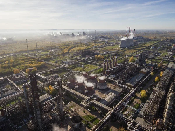 Sterlitamak petrokimya fabrikası. Hava görünümü.