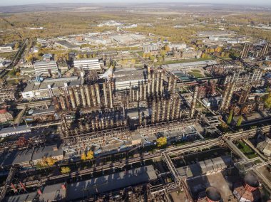 Sterlitamak petrokimya fabrikası. Hava görünümü.
