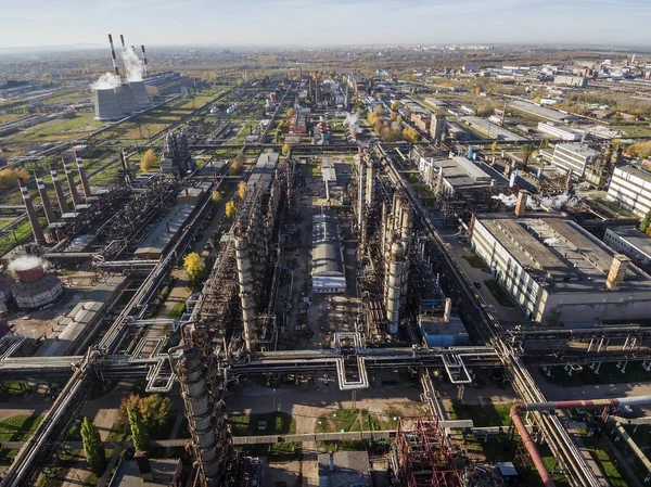 Sterlitamak petrokimya fabrikası. Hava görünümü.