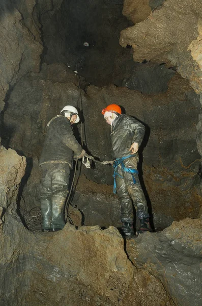 Zigzag Karst Cave Cavers Cave — Stock Photo, Image