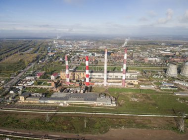 Sterlitamak şehrinin sanayi bölgesi. Termal enerji santrali. Hava görünümü.
