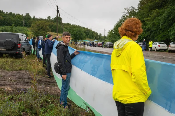 Emberek Védik Magányos Kushtau Hegyet Élő Lánc Nyilvános Fellépés Hogy — Stock Fotó