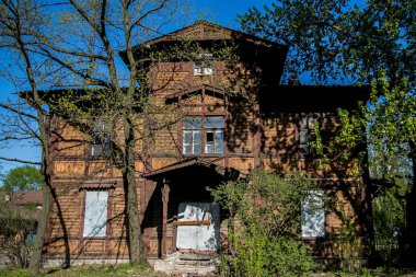 St Petersburg eski terk edilmiş evleri