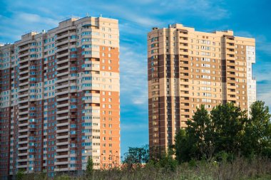 St. Petersburg, Rusya. Yeni binaların ve yeni dairelerin manzarası