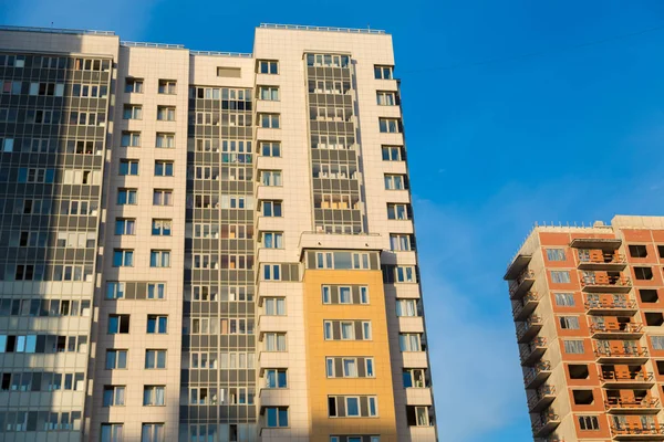 Sankt Petersburg Ryssland Utsikt Över Nya Byggnader Och Nya Lägenheter — Stockfoto