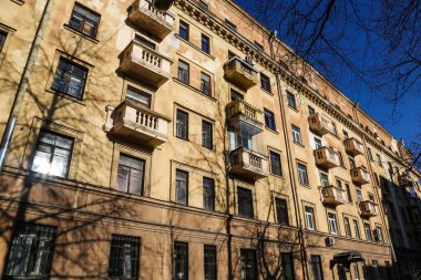 St. Petersburg'da Stalin döneminden kalma eski bina