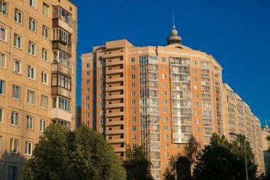 St. Petersburg, Rusya. Yeni BSt manzarası. Petersburg, Rusya. Yeni binalar, yeni daireler ve yeni daireler.