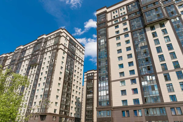 圣彼得堡 俄罗斯 新建筑物和新公寓的景观 图库图片