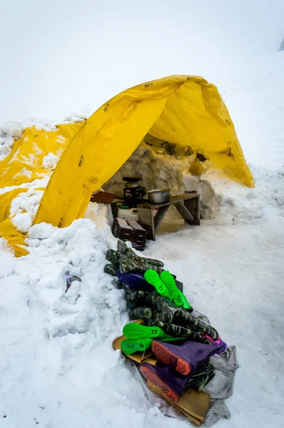 Lachen Sikkim India April 2018 Sneeuw Laarzen Voedsel Geserveerd Voor — Stockfoto