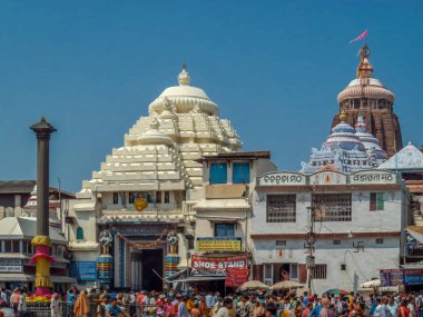 Puri, Orissa, Hindistan - 5 Ekim 2011: yoğun bir gün, Puri, Orissa Puri Jagannath tapınağın açık bir görünüm