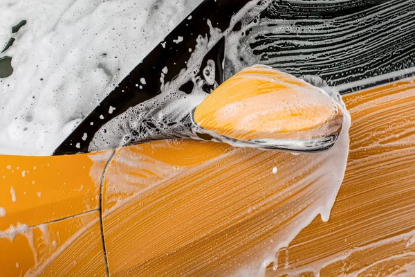 Detail Strokes Left Brush Shampoo Foam Front Mirror Car Washed — Stock Photo, Image