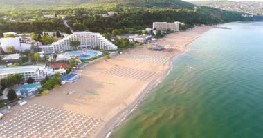 Albena turistik tatil beldesi havadan görünümü, Bulgaristan