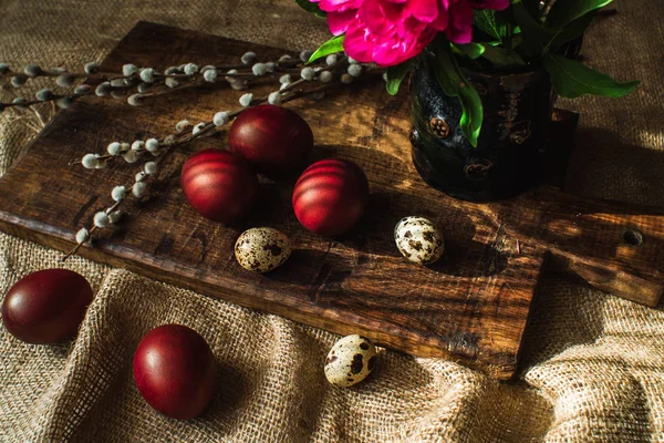 Oeufs et fleurs de Pâques, branches de saule 7 — Photo