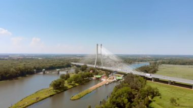 Wrocaw Redzinski Köprüsü