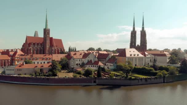 Poland Wroclaw Ostrow Tumski Park Odra River Aerial Video — Stock Video