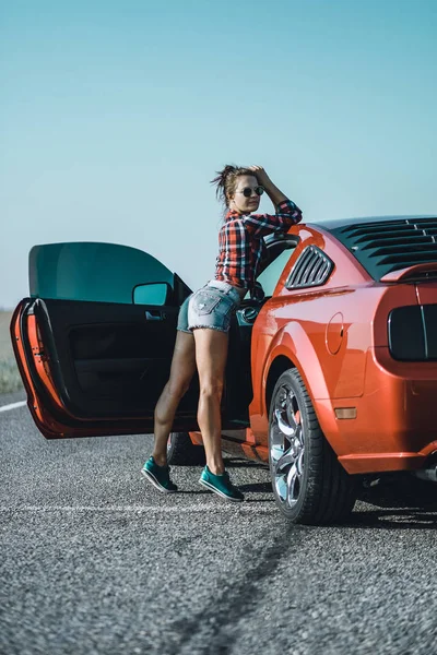 Beautiful Brunette Girl Dressed Short Shorts Shirt Sunglasses Red Sports — Stock Photo, Image