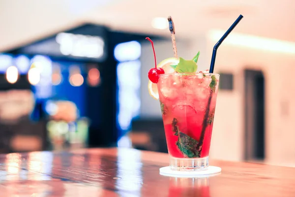 Mocktail Stole Hotelu — Zdjęcie stockowe