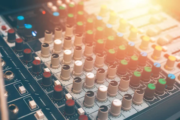 Zvukové Nahrávací Studio Mixážní Pult Hudební Mix Ovládací Panely Closeup — Stock fotografie