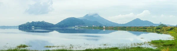 Panorama Bangpra Reservoir Och Regnmoln Chonburi Thailand Liggande — Stockfoto