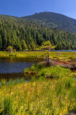 Büyük arber üzerinde küçük göl