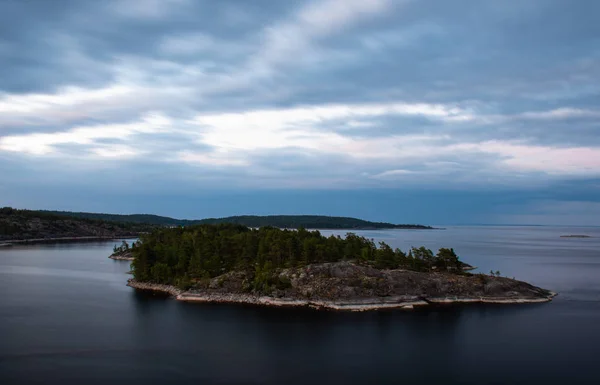 Karelska republiken Island White Sea Lake Ladoga panoramautsikt kvällssol — Stockfoto