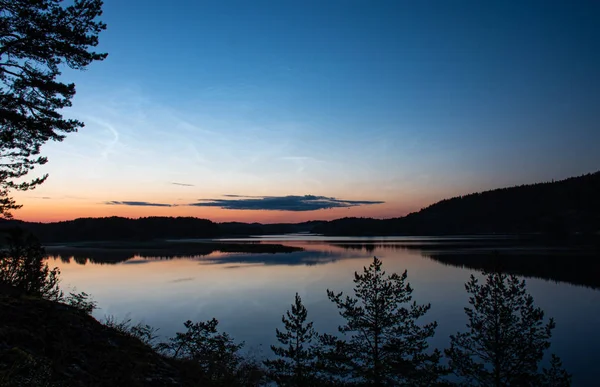 Zomeravond in koreliya Sunset River North water Panorama vie — Stockfoto