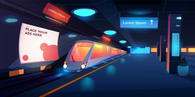 Gece metro istasyonunda tren, platform