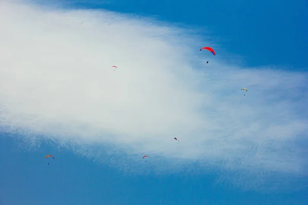 Paragliding Vreme Însorită Plaja Oludeniz Fethiye Turcia Iun 2018 Blue — Fotografie, imagine de stoc