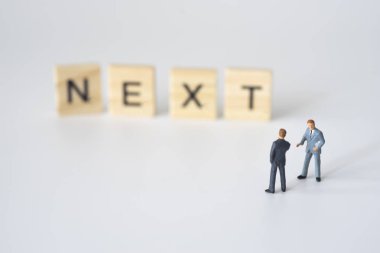 Sonraki iş planı için söz işadamları. Planlama iş kavramı.