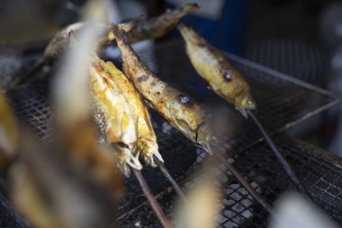 Japonya'nın kırsal ızgara Ayu balık şiş 