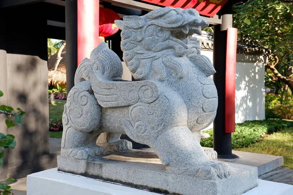 Beautiful Large Stone Guardian Lion Statue Front Chinese Temple — Stock Photo, Image