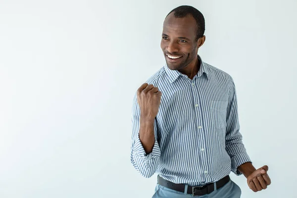 Τόσο Τυχερός Μέση Του Εύθυμου Αφρο Αμερικανά Χρησιμοποιεί Τις Χειρονομίες — Φωτογραφία Αρχείου