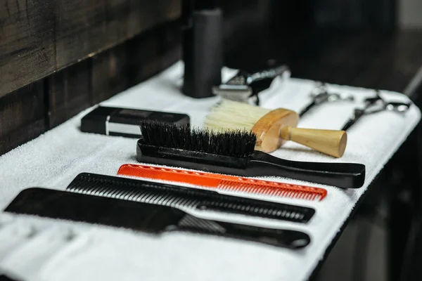 Close Special Barber Equipment Different Brushes Lying Towel Barbershop — Stock Photo, Image