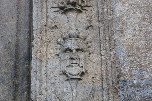 Afbeelding Van Een Man Decoratie Een Stenen Muur Bolsena Italië — Stockfoto