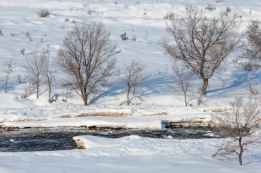  Bahar rüşvet nehir Buzları kırar