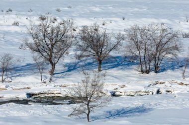  Bahar rüşvet nehir Buzları kırar
