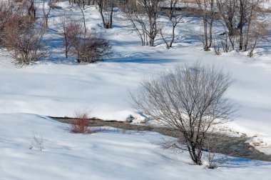  Bahar rüşvet nehir Buzları kırar
