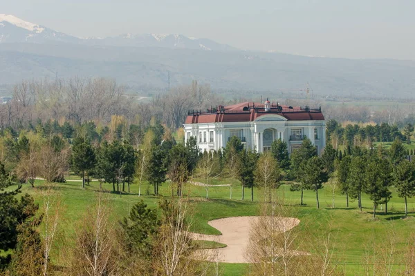 Kazakhstan Early Spring Park First President Country Central Park Sunny — Stock Photo, Image