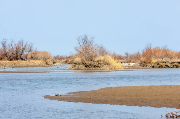 Floden Sista Isen Senaste Isflak Senast Nål Floden Ili Centralasien — Stockfoto