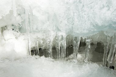 doku. buz. Donmuş buz Nehri üzerinde.