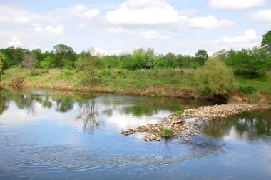 Bahar Nehri,, ağaç bahar güneş büyür..