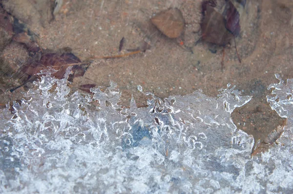 Eau Courante Dans Une Petite Rivière Début Printemps Scène Printemps — Photo