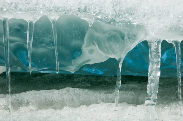 Doku Buz Donmuş Buz Nehri Üzerinde — Stok fotoğraf