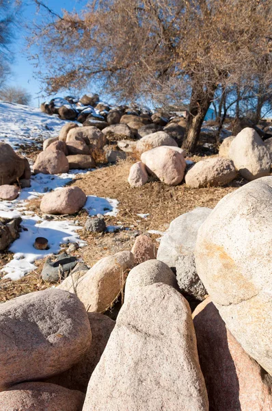 Son bahar kar bahar bozkır. 