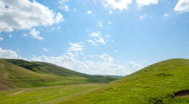 dağ, dağ, tepe. Kazakistan. Tien Shan. Takma Yaylası