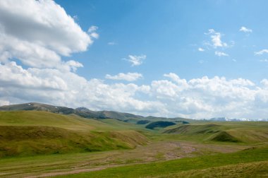 dağ, dağ, tepe. Kazakistan. Tien Shan. Takma Yaylası