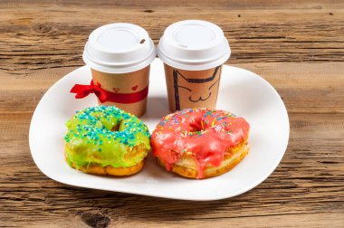 halka, hamur-çocuk, sinker, israf. genellikle bir top ya da halka şeklinde şekerli hamur küçük kızarmış kek.