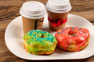 halka, hamur-çocuk, sinker, israf. genellikle bir top ya da halka şeklinde şekerli hamur küçük kızarmış kek.