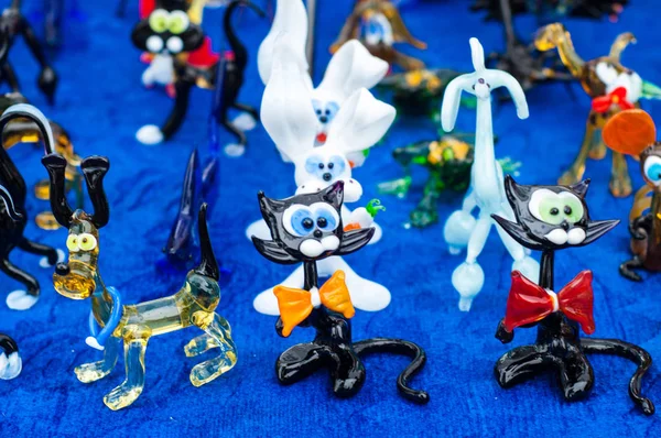 Doku, arka plan, desen. Camdan yapılmış oyuncaklar