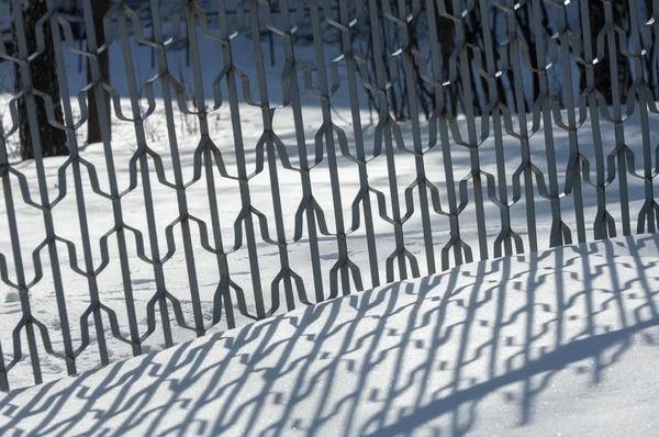 Winter Landscape Textural Background Reflection Shadows Snow Artificial Fence Shadow — Stock Photo, Image